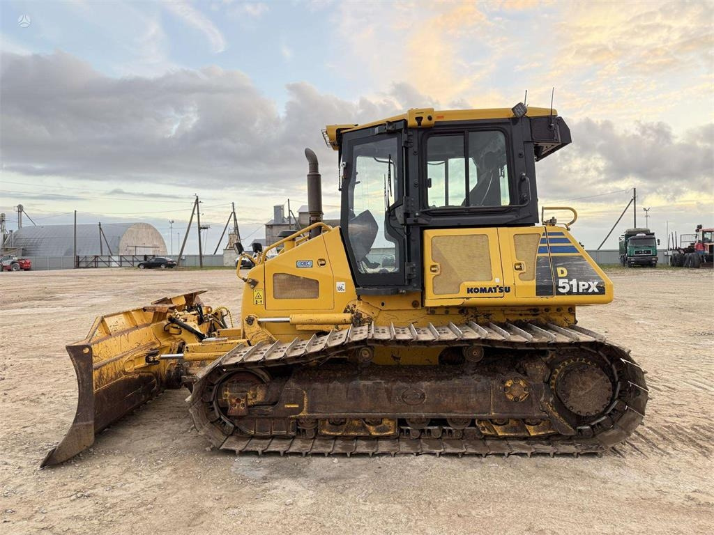 Komatsu D51PX-22 - Buldozers: foto 4 Komatsu D51PX-22 - Buldozers: foto 4