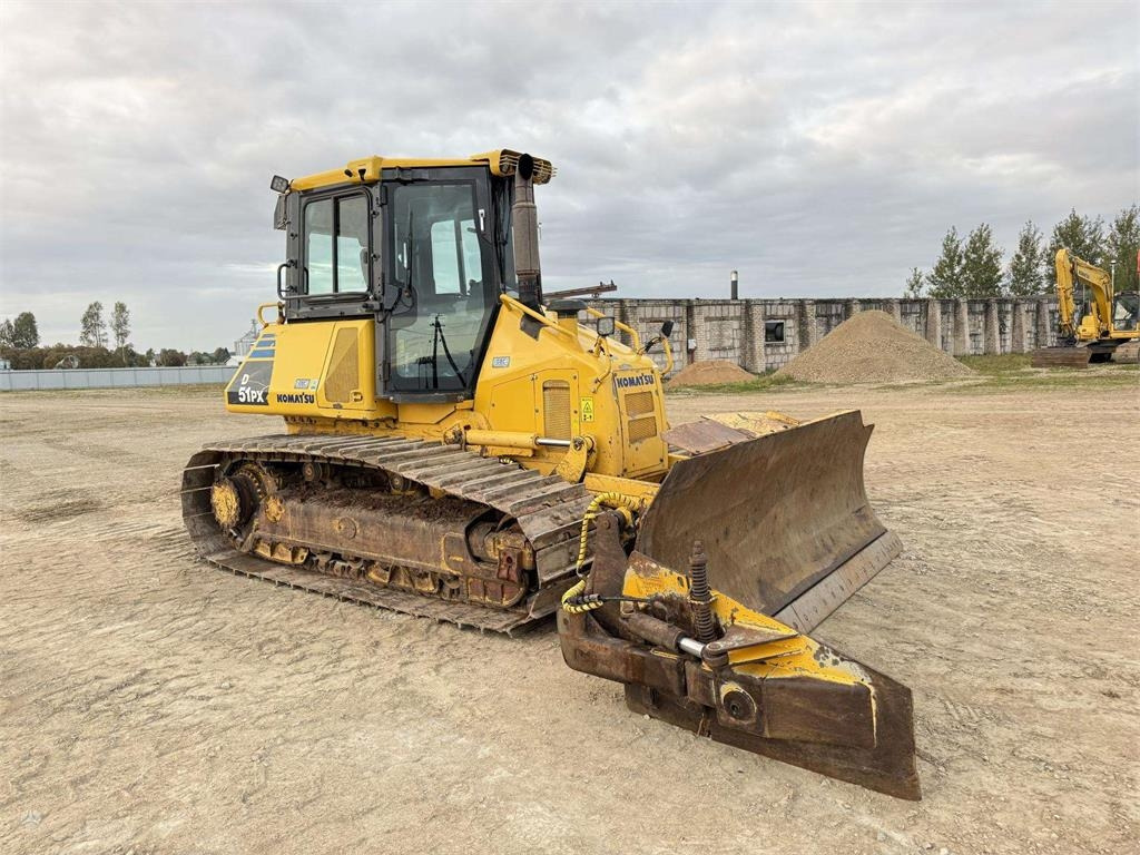 Komatsu D51PX-22 - Buldozers: foto 1 Komatsu D51PX-22 - Buldozers: foto 1