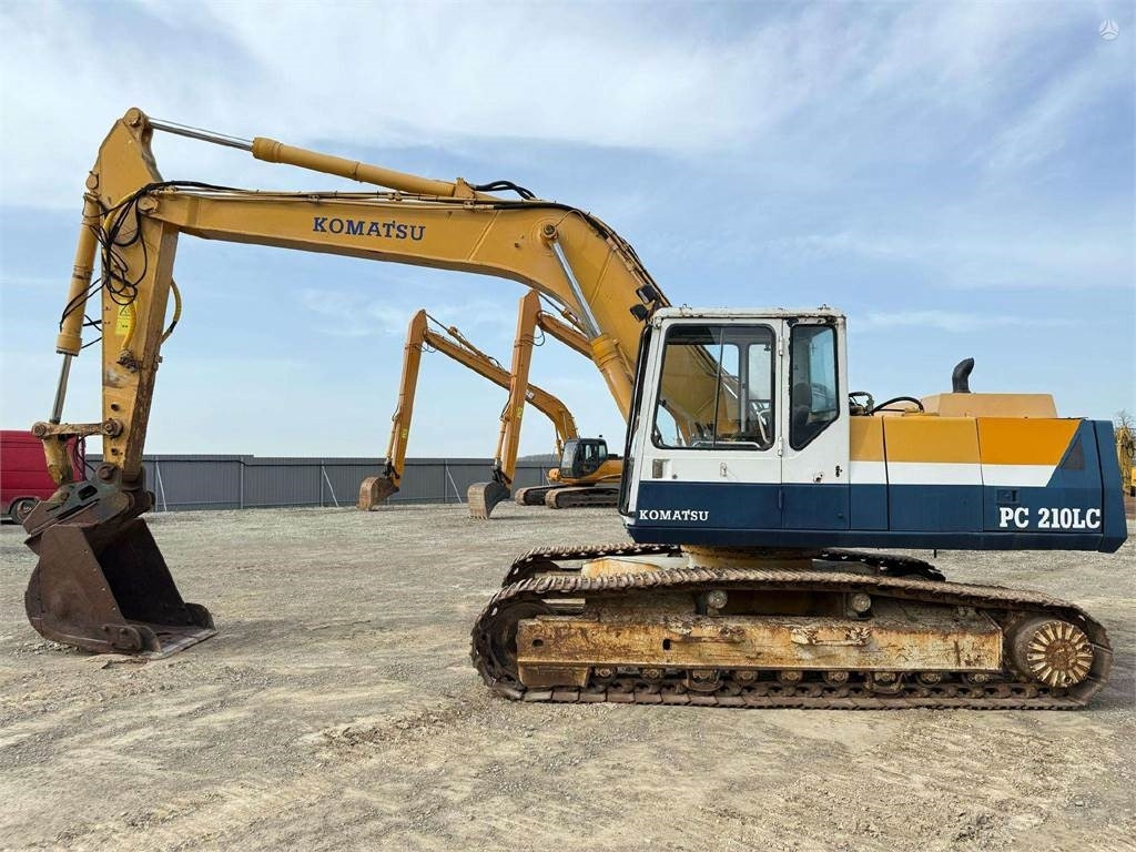 Komatsu PC 210 LC-5 - Kāpurķēžu ekskavators: foto 2 Komatsu PC 210 LC-5 - Kāpurķēžu ekskavators: foto 2