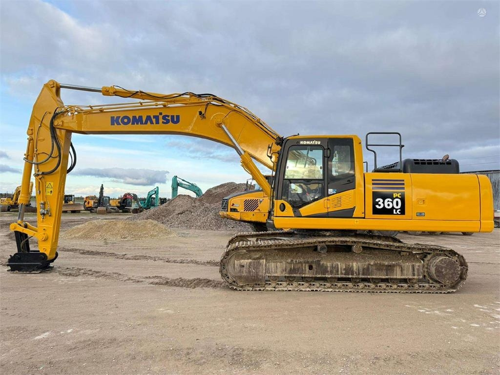 Komatsu PC 360 LC-10 - Kāpurķēžu ekskavators: foto 2 Komatsu PC 360 LC-10 - Kāpurķēžu ekskavators: foto 2