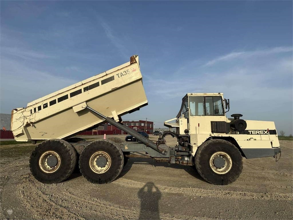 Terex TA 25 - Artikulētias pašizgāzējs: foto 2 Terex TA 25 - Artikulētias pašizgāzējs: foto 2