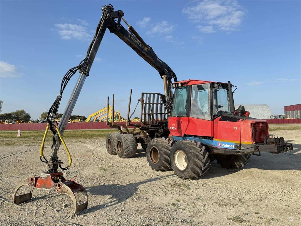 Valmet 830.1 - Forvarders: foto 1 Valmet 830.1 - Forvarders: foto 1
