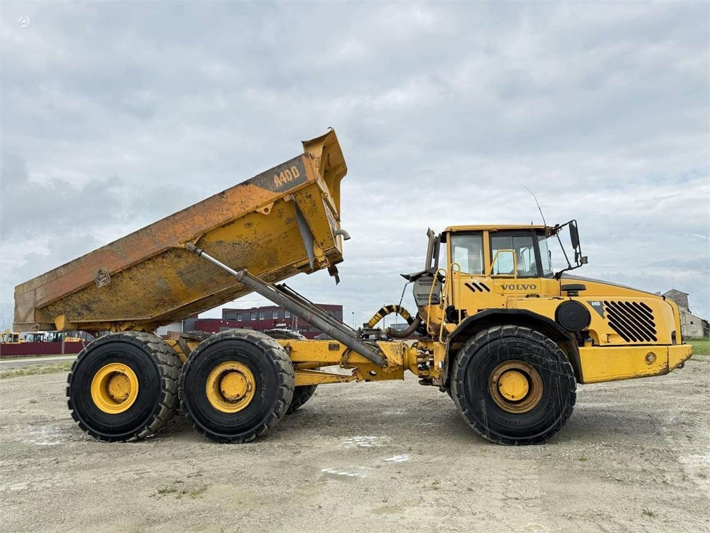 Volvo A40D , SCANDINAVIAN - Artikulētias pašizgāzējs: foto 4 Volvo A40D , SCANDINAVIAN - Artikulētias pašizgāzējs: foto 4