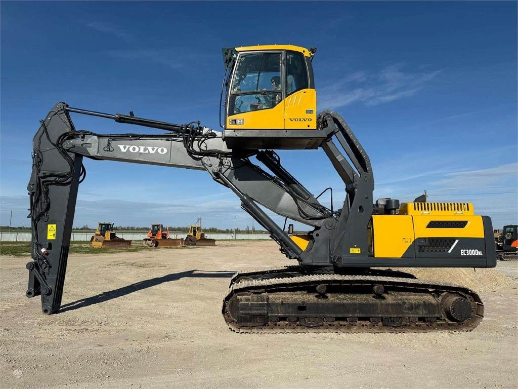 Volvo EC 300 DNL Cabin Lift - Kāpurķēžu ekskavators: foto 2 Volvo EC 300 DNL Cabin Lift - Kāpurķēžu ekskavators: foto 2