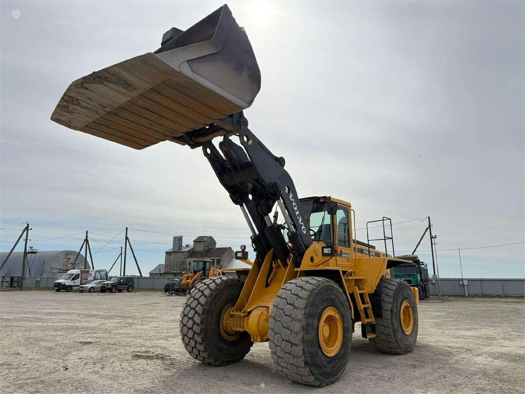 Volvo L 220 D, Quick hitch, Third l - Riteņu iekrāvējs: foto 2 Volvo L 220 D, Quick hitch, Third l - Riteņu iekrāvējs: foto 2
