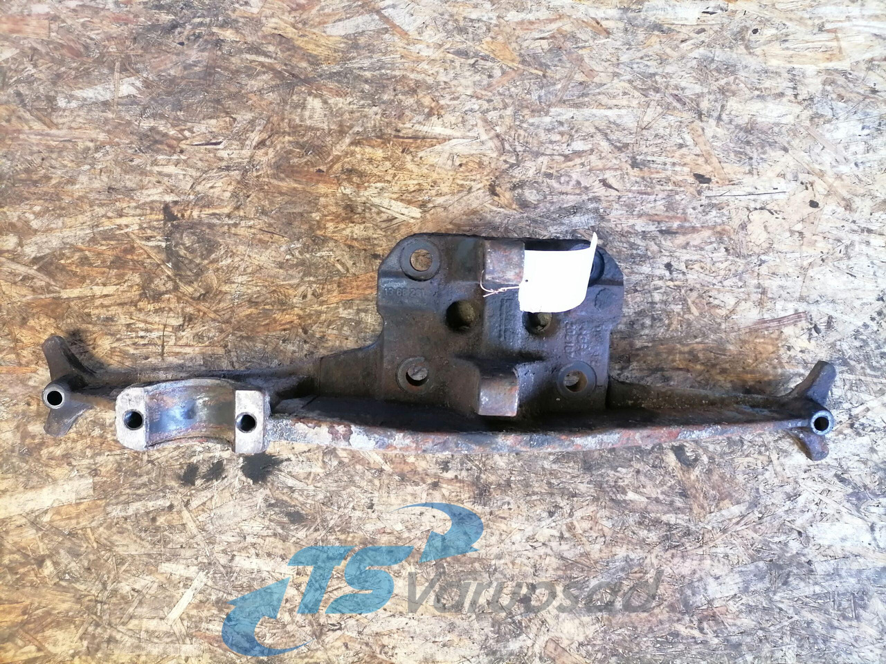 DAF Air suspension bracket 1368261 - Asis un rezerves daļas - Kravas automašīna: foto 2 DAF Air suspension bracket 1368261 - Asis un rezerves daļas - Kravas automašīna: foto 2