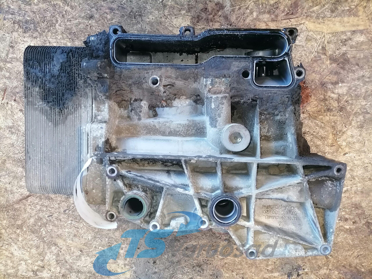 DAF Oil filter unit 6761030201 - Dzinējs un rezerves daļas - Kravas automašīna: foto 3 DAF Oil filter unit 6761030201 - Dzinējs un rezerves daļas - Kravas automašīna: foto 3