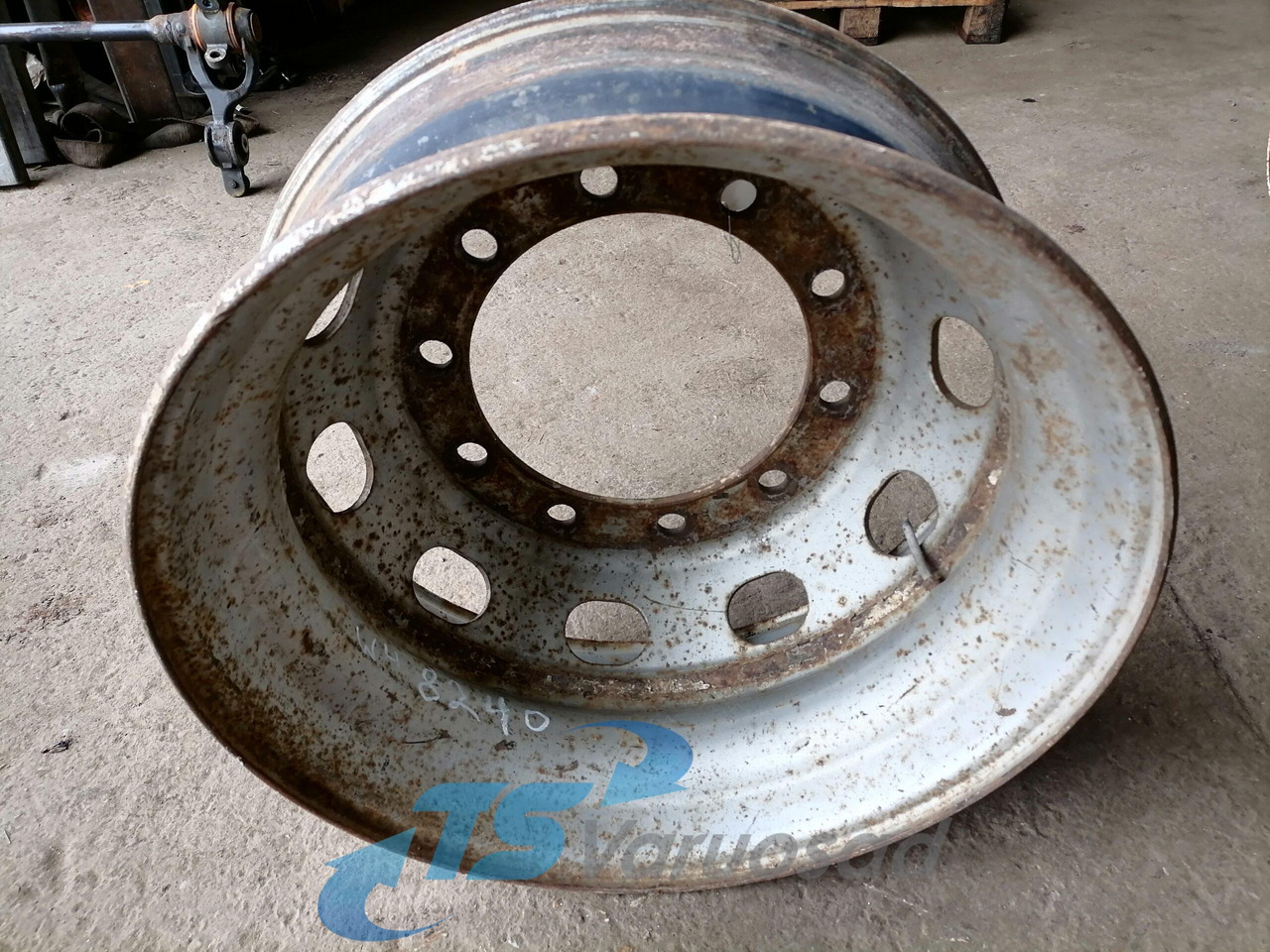 DAF Velg 22.5x8.25 225x825 - Riepas un diski - Kravas automašīna: foto 3 DAF Velg 22.5x8.25 225x825 - Riepas un diski - Kravas automašīna: foto 3