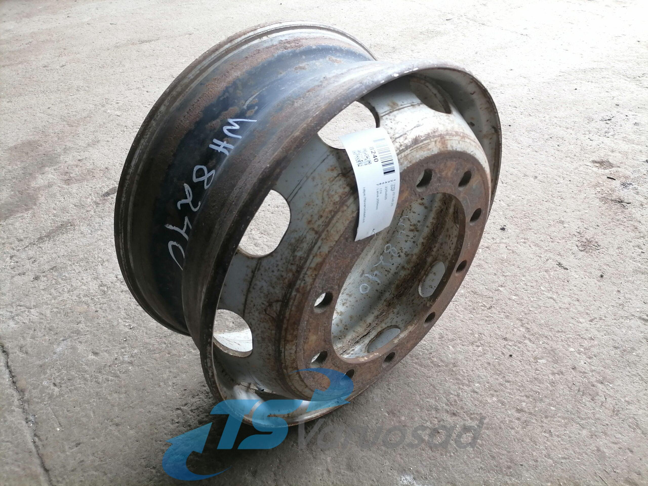 DAF Velg 22.5x8.25 225x825 - Riepas un diski - Kravas automašīna: foto 2 DAF Velg 22.5x8.25 225x825 - Riepas un diski - Kravas automašīna: foto 2