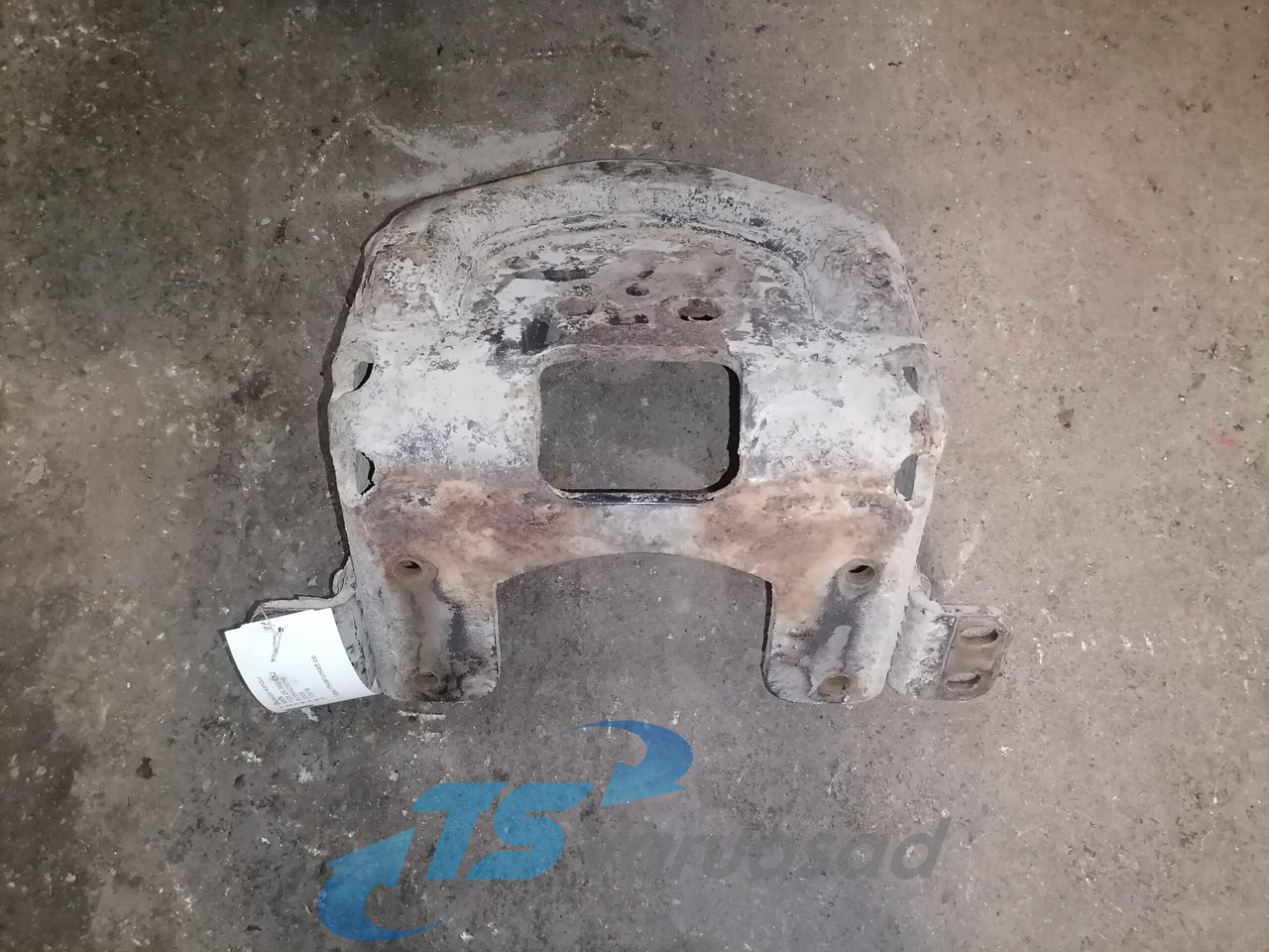MAN Air spring bracket 81354405016 - Pneimo piekare - Kravas automašīna: foto 2 MAN Air spring bracket 81354405016 - Pneimo piekare - Kravas automašīna: foto 2