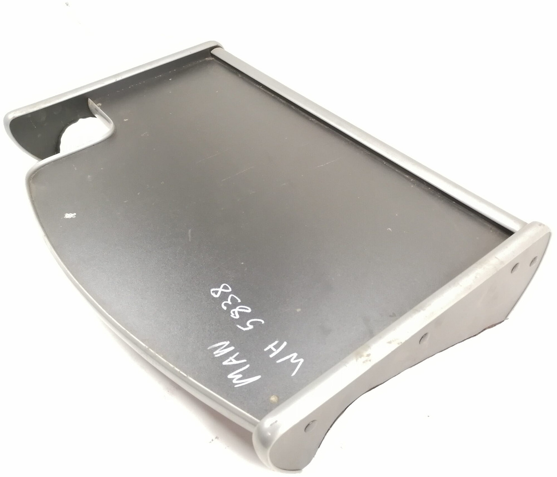 MAN Armatuurlaua pealne lisalaud - Universāla rezerves daļa - Kravas automašīna: foto 2 MAN Armatuurlaua pealne lisalaud - Universāla rezerves daļa - Kravas automašīna: foto 2