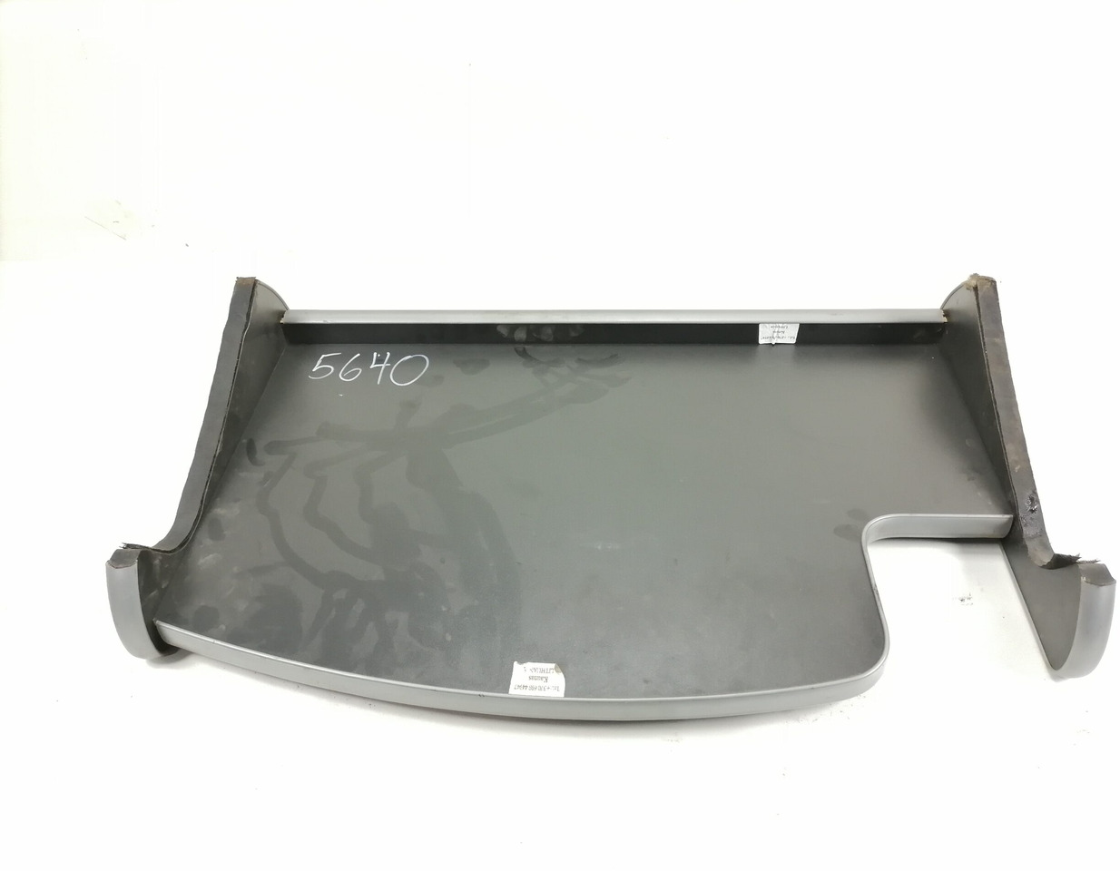 MAN Armatuurlaua pealne lisalaud - Universāla rezerves daļa - Kravas automašīna: foto 4 MAN Armatuurlaua pealne lisalaud - Universāla rezerves daļa - Kravas automašīna: foto 4