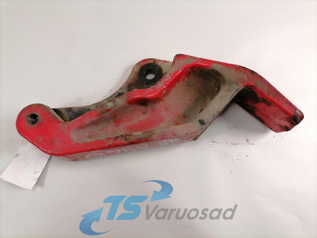 MAN Bummmmper bracket 81416503014 - Buferis - Kravas automašīna: foto 2 MAN Bummmmper bracket 81416503014 - Buferis - Kravas automašīna: foto 2