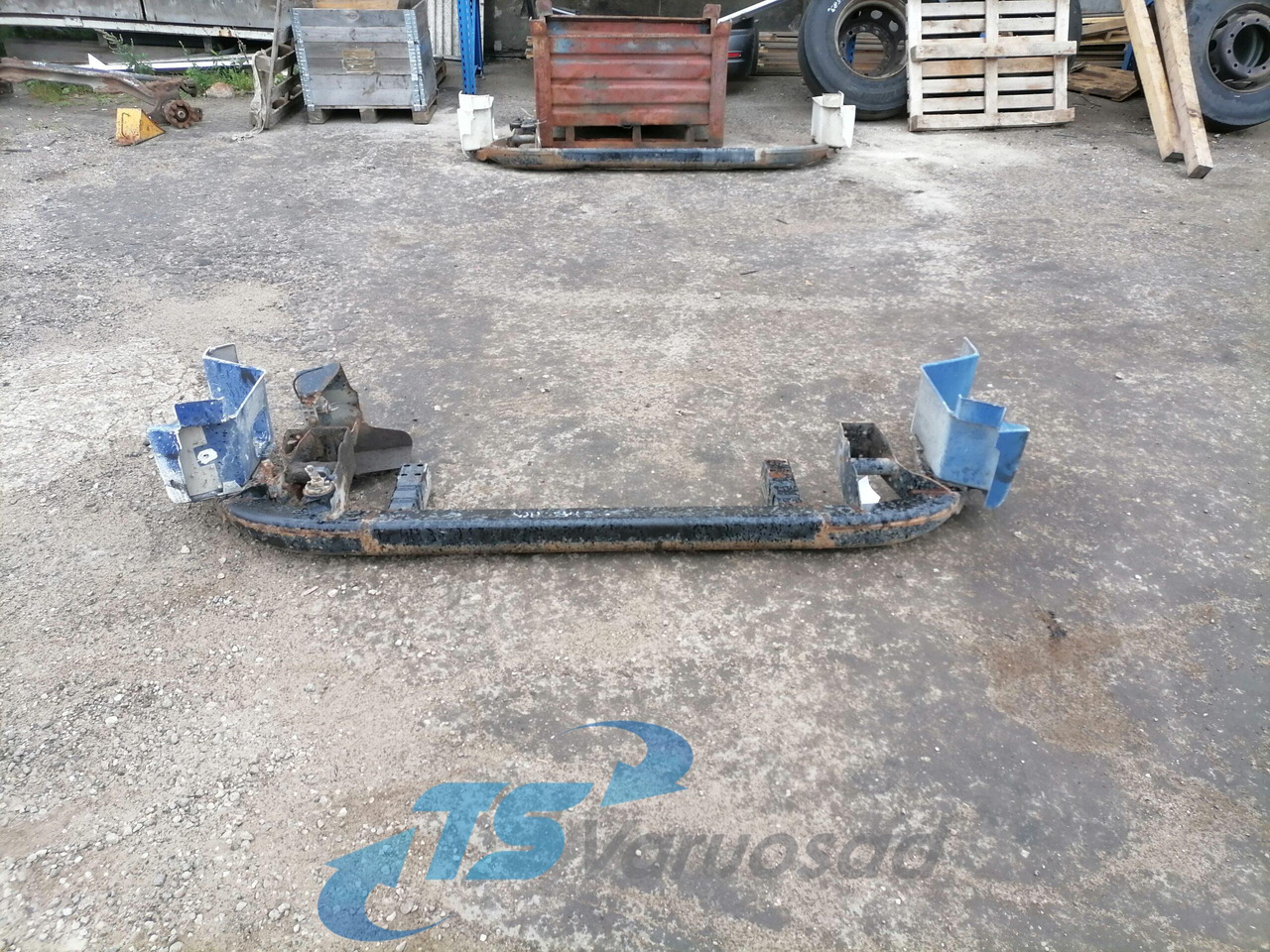 MAN Bumper 81416505009 - Buferis - Kravas automašīna: foto 1 MAN Bumper 81416505009 - Buferis - Kravas automašīna: foto 1