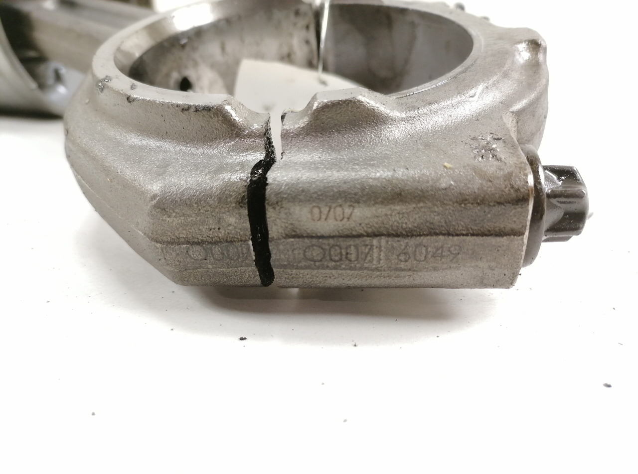 MAN Connecting rod + piston 51024006030 - Virzuļi/ Gredzeni/ Bukse - Kravas automašīna: foto 5 MAN Connecting rod + piston 51024006030 - Virzuļi/ Gredzeni/ Bukse - Kravas automašīna: foto 5