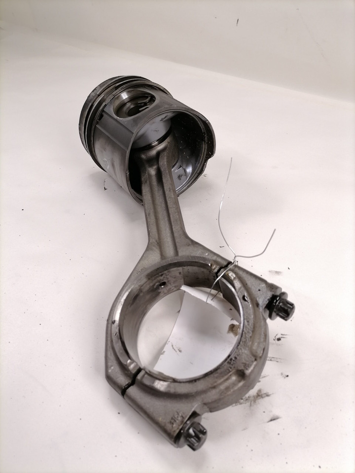 MAN Connecting rod + piston 51024006030 - Virzuļi/ Gredzeni/ Bukse - Kravas automašīna: foto 4 MAN Connecting rod + piston 51024006030 - Virzuļi/ Gredzeni/ Bukse - Kravas automašīna: foto 4