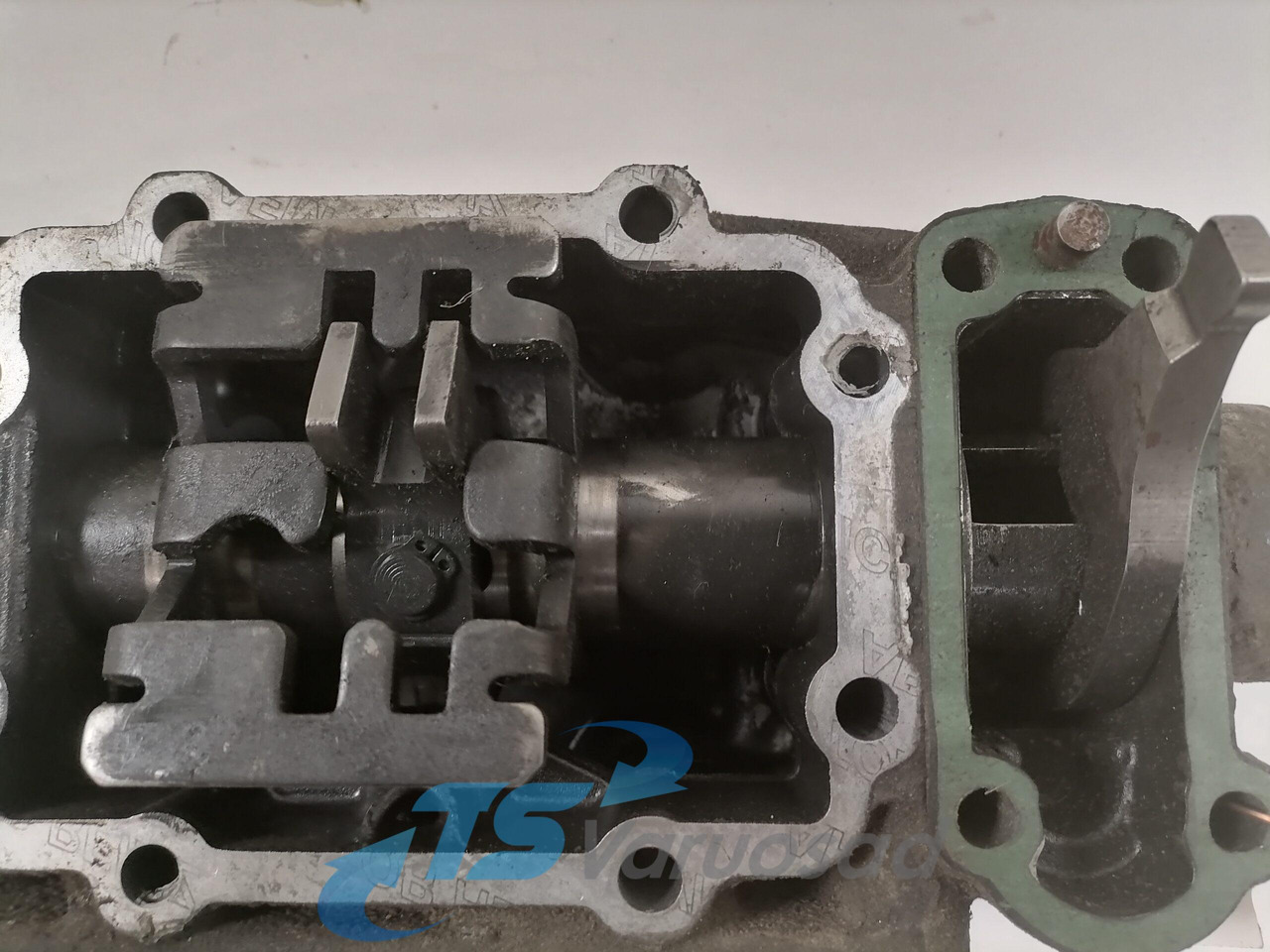 MAN Gear control 81321030189 - Pārnesumkārba un rezerves daļas - Kravas automašīna: foto 4 MAN Gear control 81321030189 - Pārnesumkārba un rezerves daļas - Kravas automašīna: foto 4