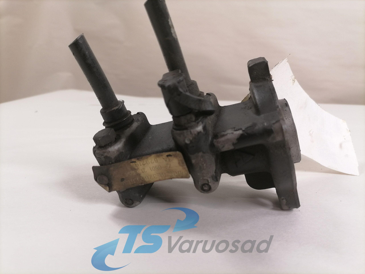 MAN Gear control 81326556182 - Pārnesumkārba un rezerves daļas - Kravas automašīna: foto 1 MAN Gear control 81326556182 - Pārnesumkārba un rezerves daļas - Kravas automašīna: foto 1