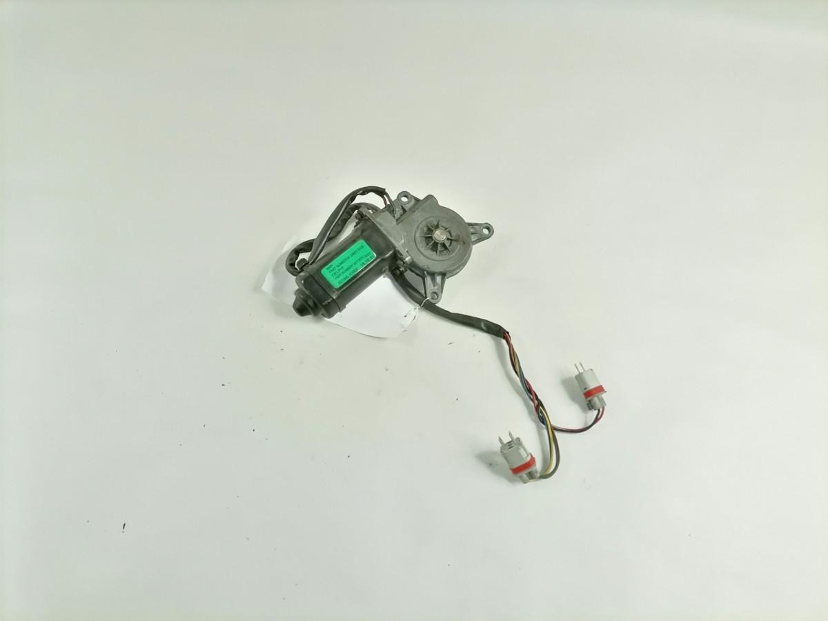 MAN Glass lift 81286016126 - Logs un rezerves daļas - Kravas automašīna: foto 3 MAN Glass lift 81286016126 - Logs un rezerves daļas - Kravas automašīna: foto 3