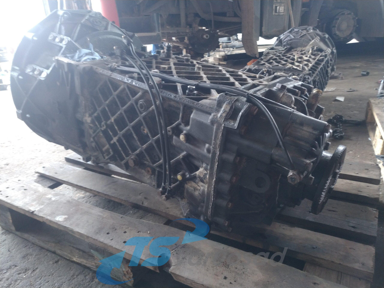 MAN Käigukast 16S-1920TD ( remonditud ) 16S2220TD - Pārnesumkārba un rezerves daļas - Kravas automašīna: foto 4 MAN Käigukast 16S-1920TD ( remonditud ) 16S2220TD - Pārnesumkārba un rezerves daļas - Kravas automašīna: foto 4