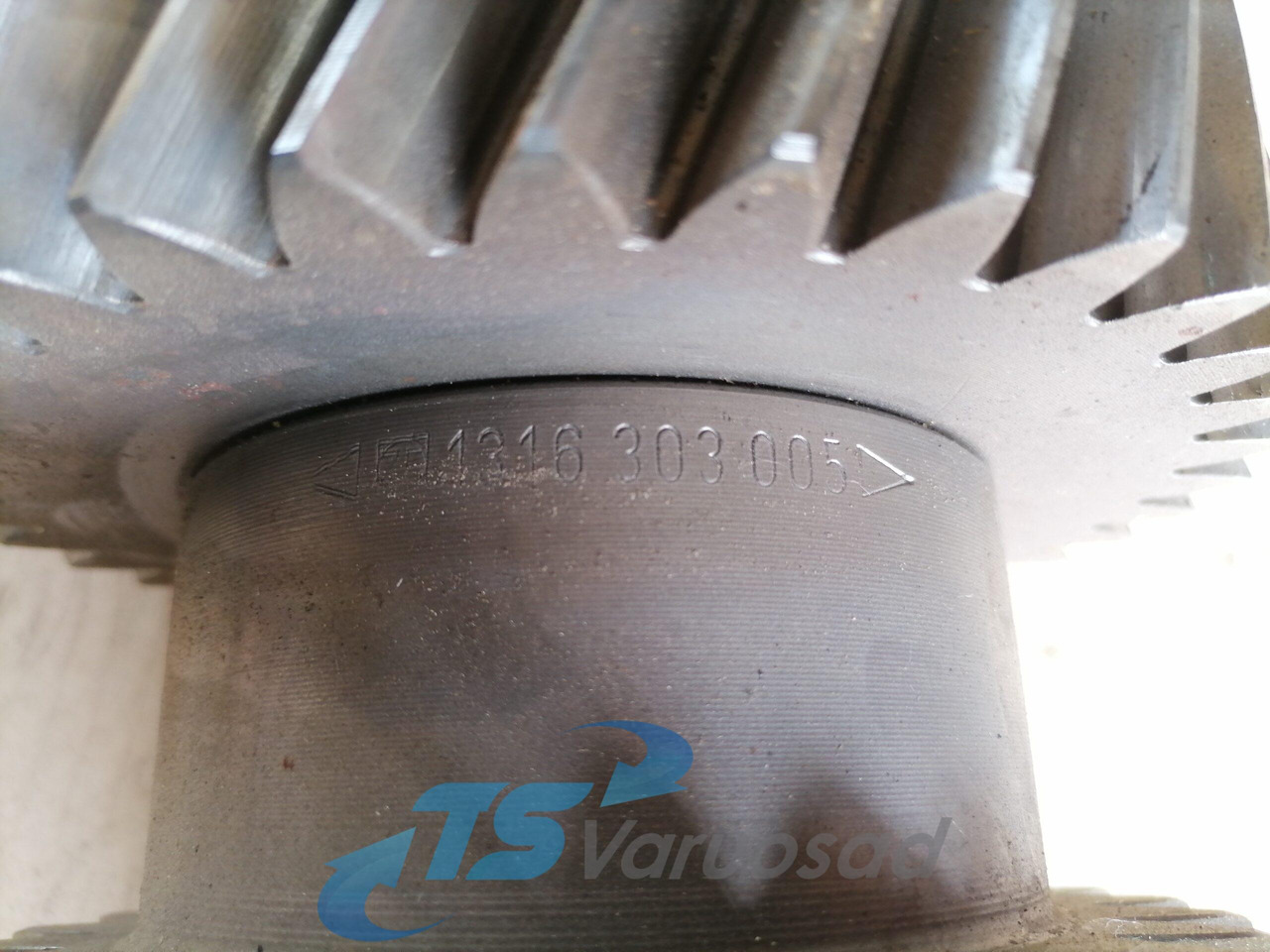 MAN Käigukasti võll, MAN 81322060130 - Pārnesumkārba un rezerves daļas - Kravas automašīna: foto 4 MAN Käigukasti võll, MAN 81322060130 - Pārnesumkārba un rezerves daļas - Kravas automašīna: foto 4