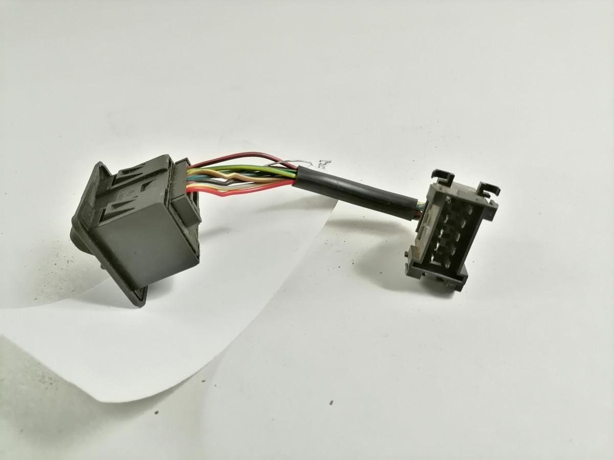 MAN Lüliti 81255050909 - Kabīne - Kravas automašīna: foto 3 MAN Lüliti 81255050909 - Kabīne - Kravas automašīna: foto 3