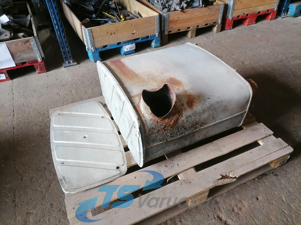 MAN Muffler 81151010346 - Trokšņa slāpētājs - Kravas automašīna: foto 3 MAN Muffler 81151010346 - Trokšņa slāpētājs - Kravas automašīna: foto 3