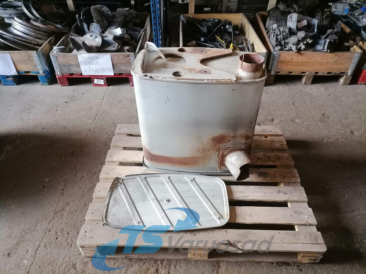 MAN Muffler 81151010346 - Trokšņa slāpētājs - Kravas automašīna: foto 1 MAN Muffler 81151010346 - Trokšņa slāpētājs - Kravas automašīna: foto 1