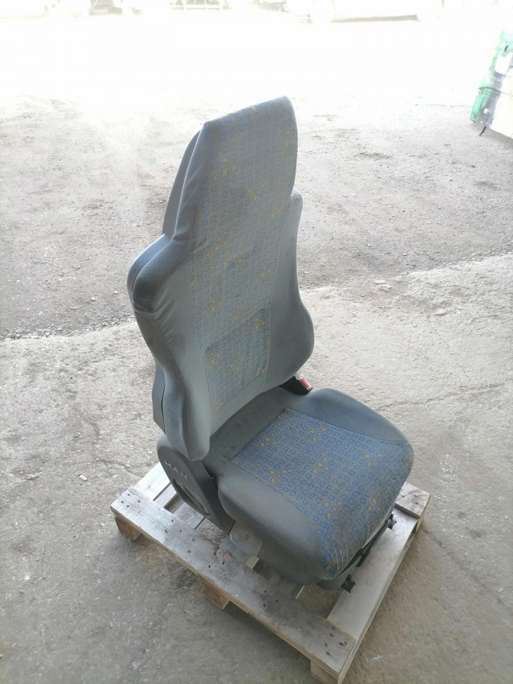MAN Passenger seat 81623016942 - Sēdeklis - Kravas automašīna: foto 1 MAN Passenger seat 81623016942 - Sēdeklis - Kravas automašīna: foto 1