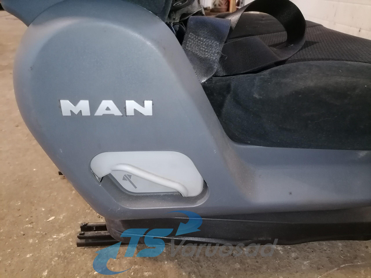 MAN Passenger seat 81623076326 - Sēdeklis - Kravas automašīna: foto 5 MAN Passenger seat 81623076326 - Sēdeklis - Kravas automašīna: foto 5