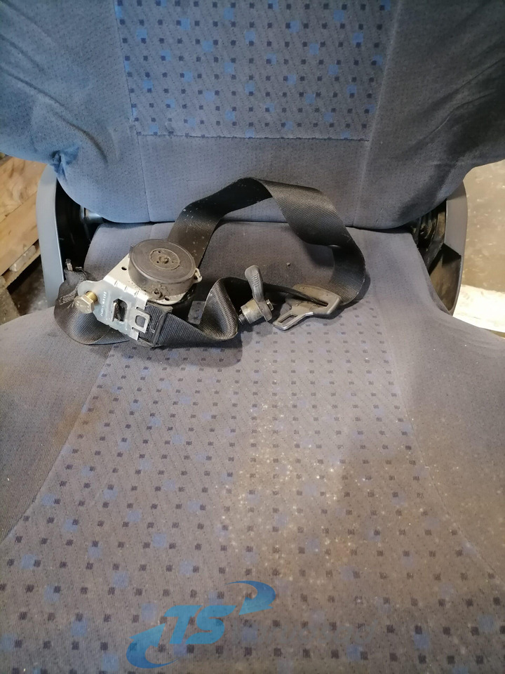 MAN Passenger seat - Sēdeklis - Kravas automašīna: foto 2 MAN Passenger seat - Sēdeklis - Kravas automašīna: foto 2