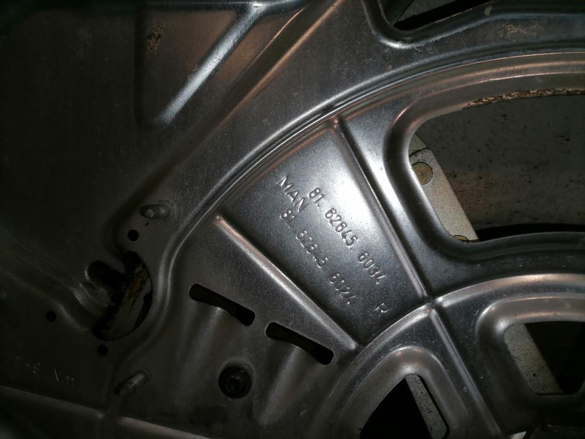 MAN Side window lifting mechanism 81626456034 - Logs un rezerves daļas - Kravas automašīna: foto 4 MAN Side window lifting mechanism 81626456034 - Logs un rezerves daļas - Kravas automašīna: foto 4