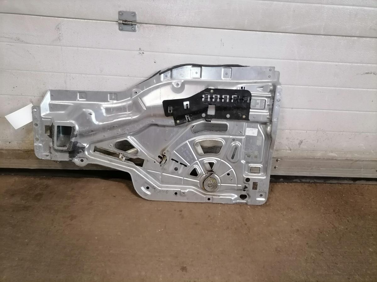 MAN Side window lifting mechanism 81626456034 - Logs un rezerves daļas - Kravas automašīna: foto 2 MAN Side window lifting mechanism 81626456034 - Logs un rezerves daļas - Kravas automašīna: foto 2