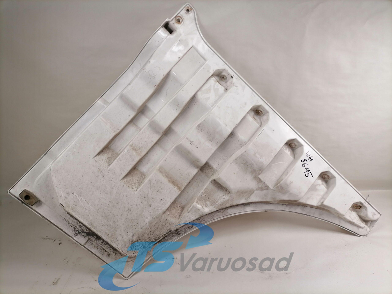 MAN Ukse pikendus, parem 81626100018 - Durvis un rezerves daļas - Kravas automašīna: foto 4 MAN Ukse pikendus, parem 81626100018 - Durvis un rezerves daļas - Kravas automašīna: foto 4