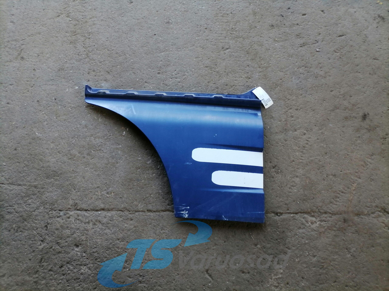 MAN Ukse pikendus, parem 81626100018 - Durvis un rezerves daļas - Kravas automašīna: foto 1 MAN Ukse pikendus, parem 81626100018 - Durvis un rezerves daļas - Kravas automašīna: foto 1