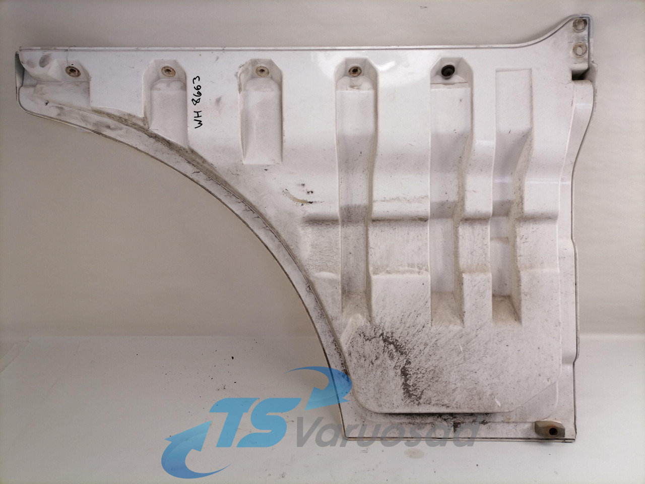 MAN Ukse pikendus, vasak 81626100019 - Durvis un rezerves daļas - Kravas automašīna: foto 2 MAN Ukse pikendus, vasak 81626100019 - Durvis un rezerves daļas - Kravas automašīna: foto 2