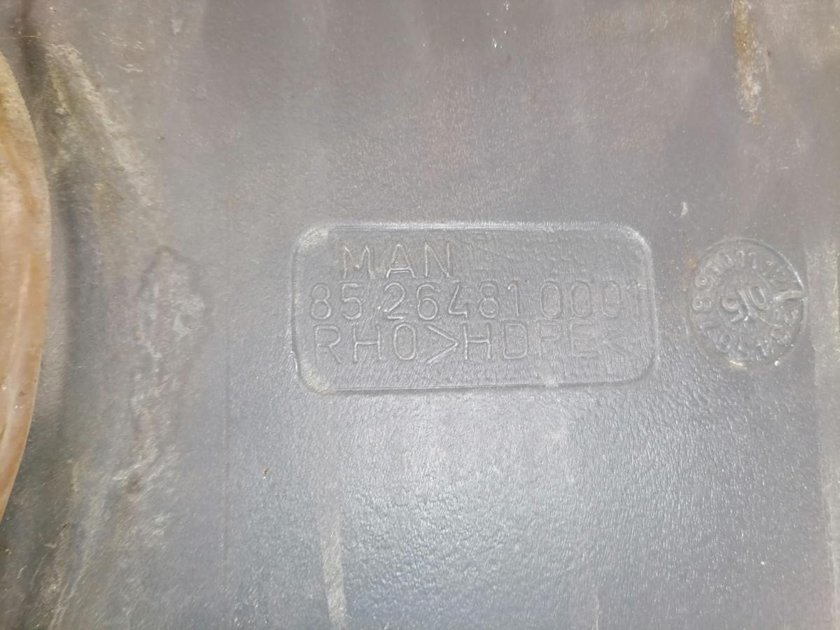 MAN Windscreen washer fluid tank 85264810001 - Stikla tīrītājs - Kravas automašīna: foto 5 MAN Windscreen washer fluid tank 85264810001 - Stikla tīrītājs - Kravas automašīna: foto 5