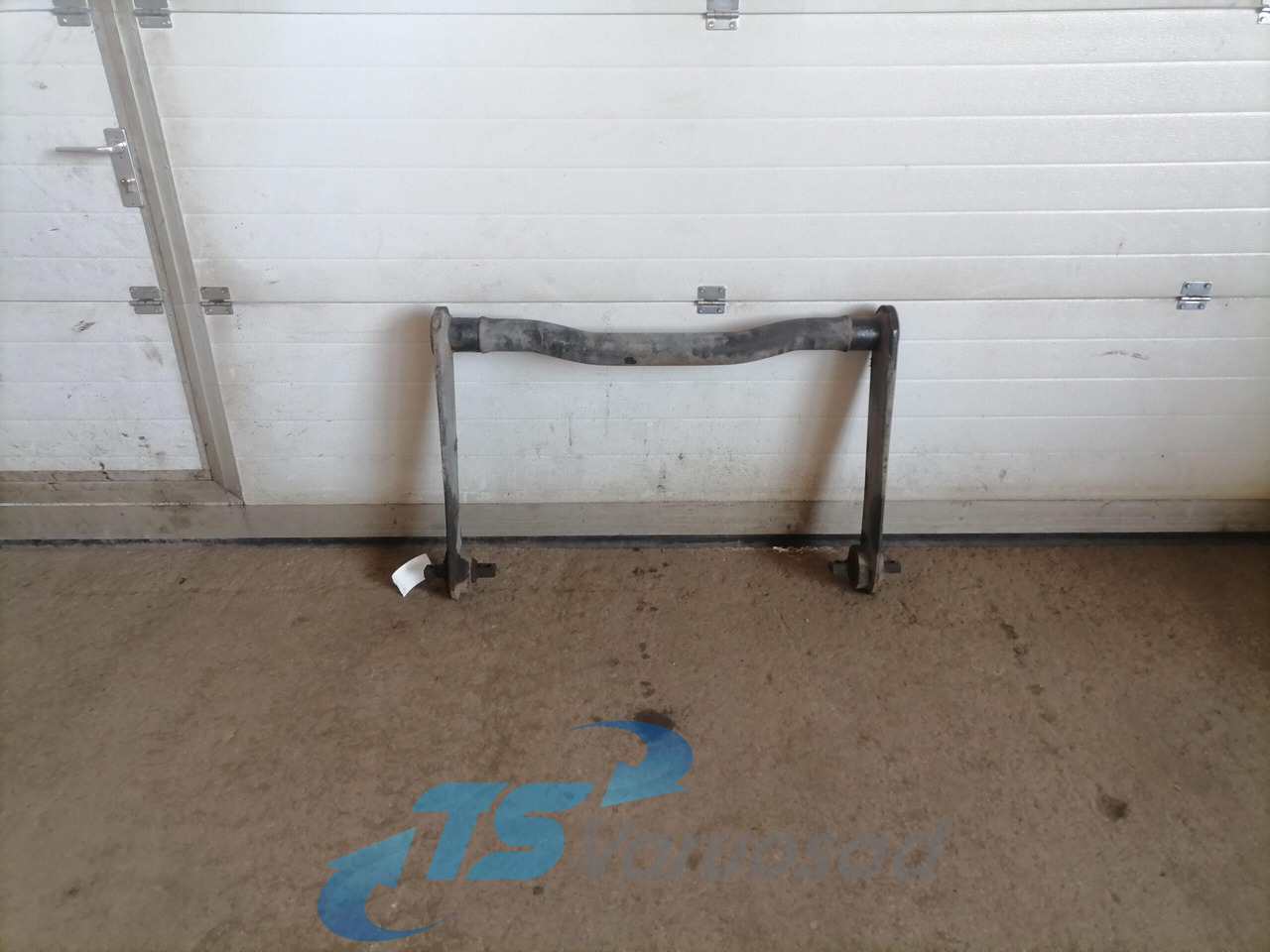 Mercedes-Benz Anti-roll bar A9423200211 - Stabilizators - Kravas automašīna: foto 1 Mercedes-Benz Anti-roll bar A9423200211 - Stabilizators - Kravas automašīna: foto 1