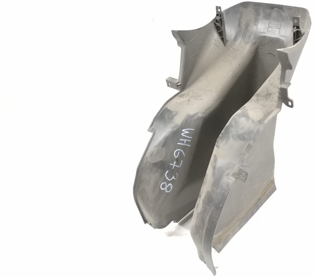 Mercedes-Benz Salongi plastik A9606882306 - Universāla rezerves daļa - Kravas automašīna: foto 1 Mercedes-Benz Salongi plastik A9606882306 - Universāla rezerves daļa - Kravas automašīna: foto 1