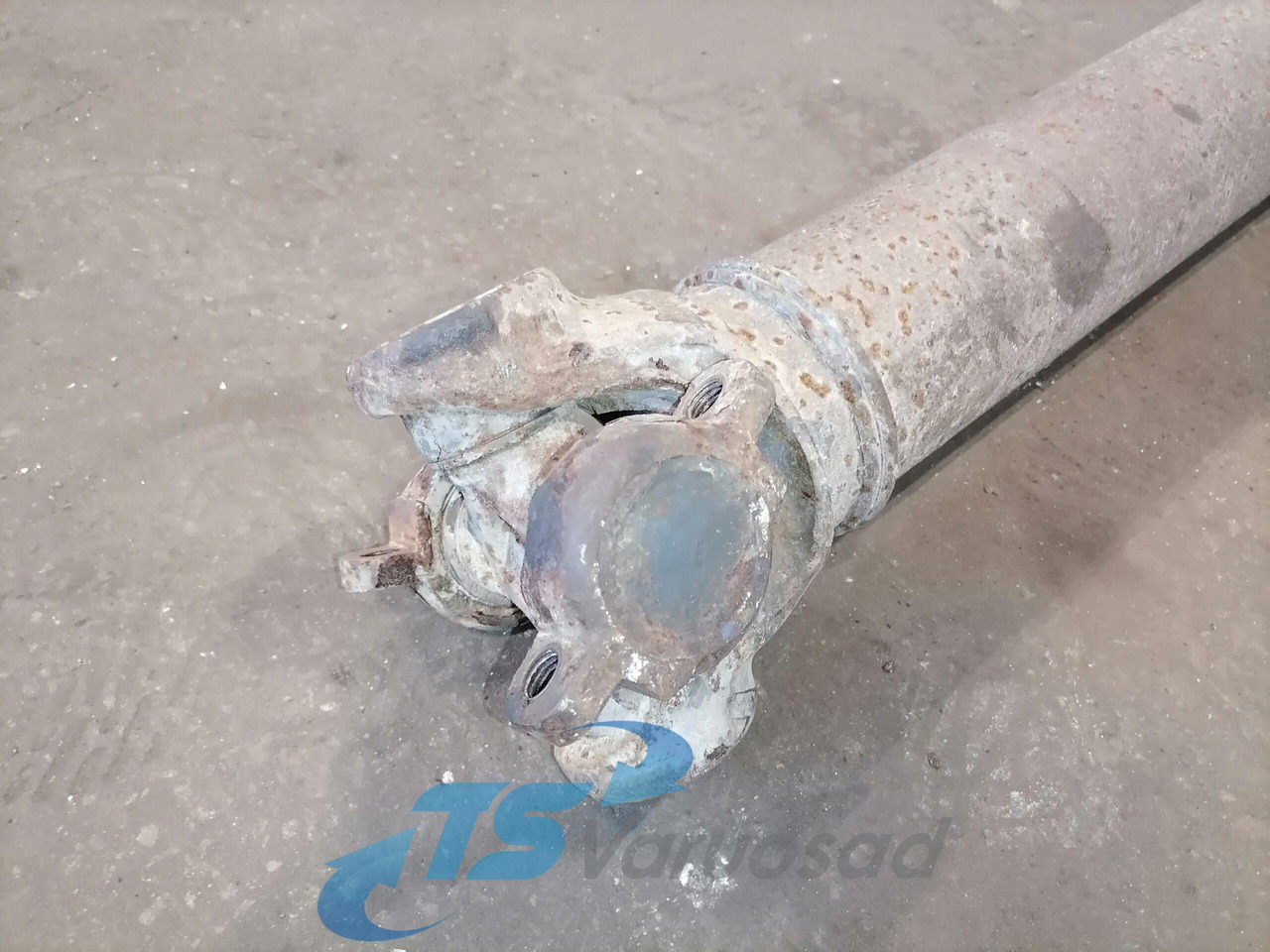 Propeller shaft 1759164 - Kardānvārpsta - Kravas automašīna: foto 2 Propeller shaft 1759164 - Kardānvārpsta - Kravas automašīna: foto 2