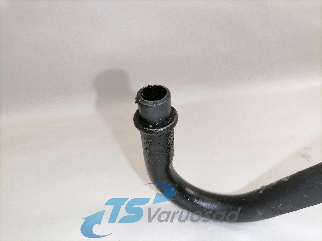 Scania A/C pipe 1745738 - Apsilde/ Ventilācija - Kravas automašīna: foto 3 Scania A/C pipe 1745738 - Apsilde/ Ventilācija - Kravas automašīna: foto 3