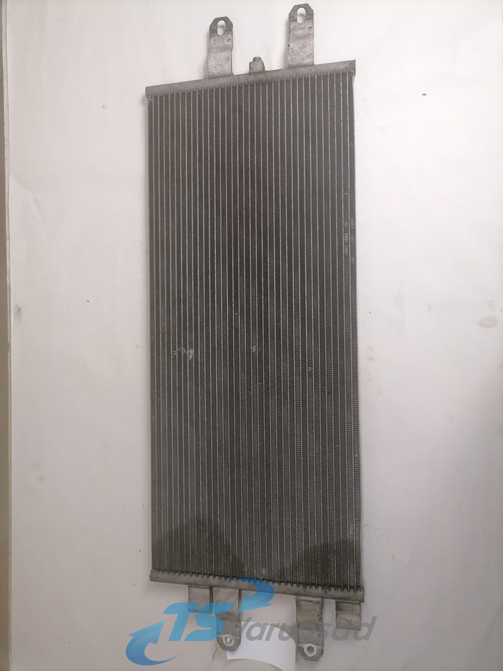 Scania A/C radiator 1921284 - Apsilde/ Ventilācija - Kravas automašīna: foto 1 Scania A/C radiator 1921284 - Apsilde/ Ventilācija - Kravas automašīna: foto 1