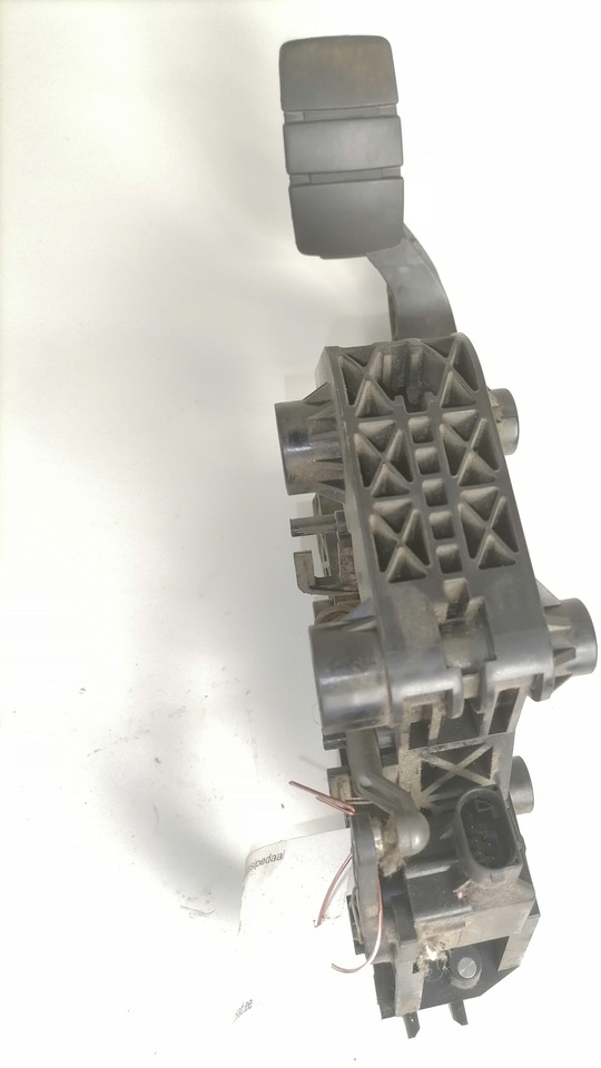 Scania Accelerator pedal 2007508 - Degvielas sistēma - Kravas automašīna: foto 2 Scania Accelerator pedal 2007508 - Degvielas sistēma - Kravas automašīna: foto 2