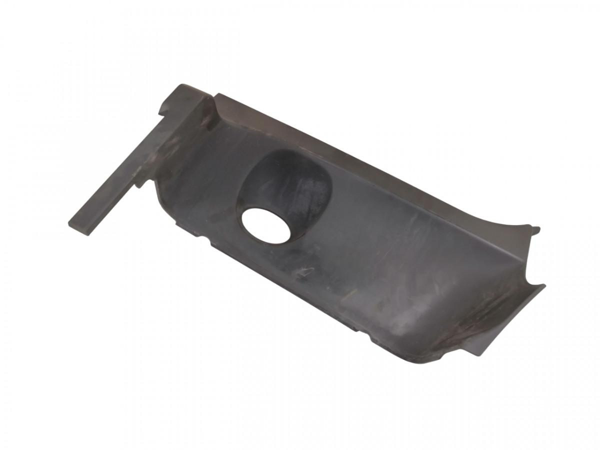 Scania Astmelaua plastik kate, ülemine vasak 1805341 - Pakāpiens - Kravas automašīna: foto 1 Scania Astmelaua plastik kate, ülemine vasak 1805341 - Pakāpiens - Kravas automašīna: foto 1