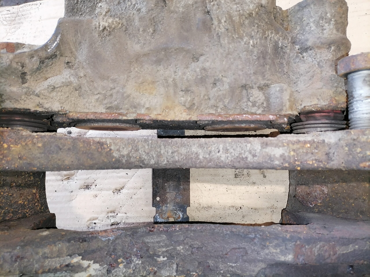 Bremžu daļas - Kravas automašīna Scania Brake caliper 1744250: foto 6 Bremžu daļas - Kravas automašīna Scania Brake caliper 1744250: foto 6