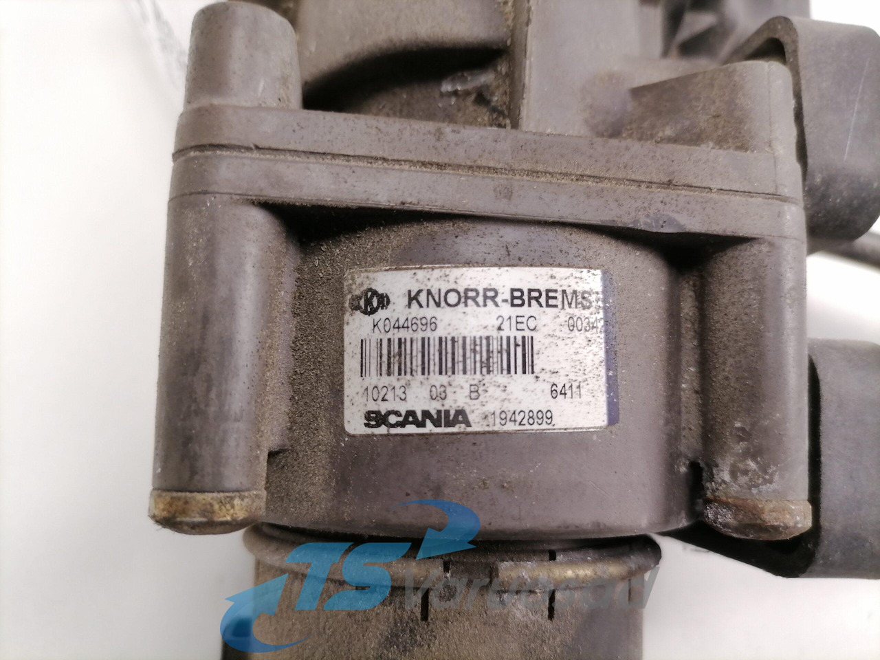 Scania Brake pressure control 1942899 - Bremžu vārsts - Kravas automašīna: foto 4 Scania Brake pressure control 1942899 - Bremžu vārsts - Kravas automašīna: foto 4