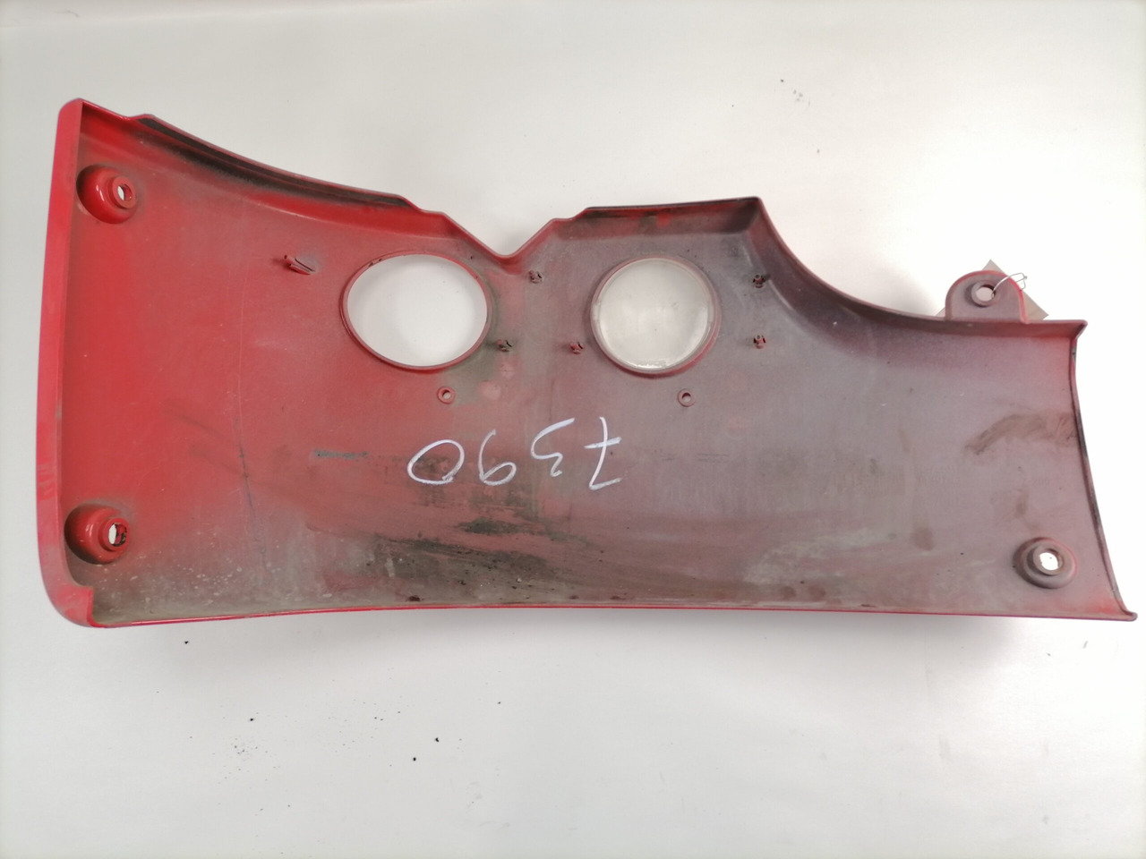 Scania Bumper cover 1439788 - Bufera stūris - Kravas automašīna: foto 5 Scania Bumper cover 1439788 - Bufera stūris - Kravas automašīna: foto 5