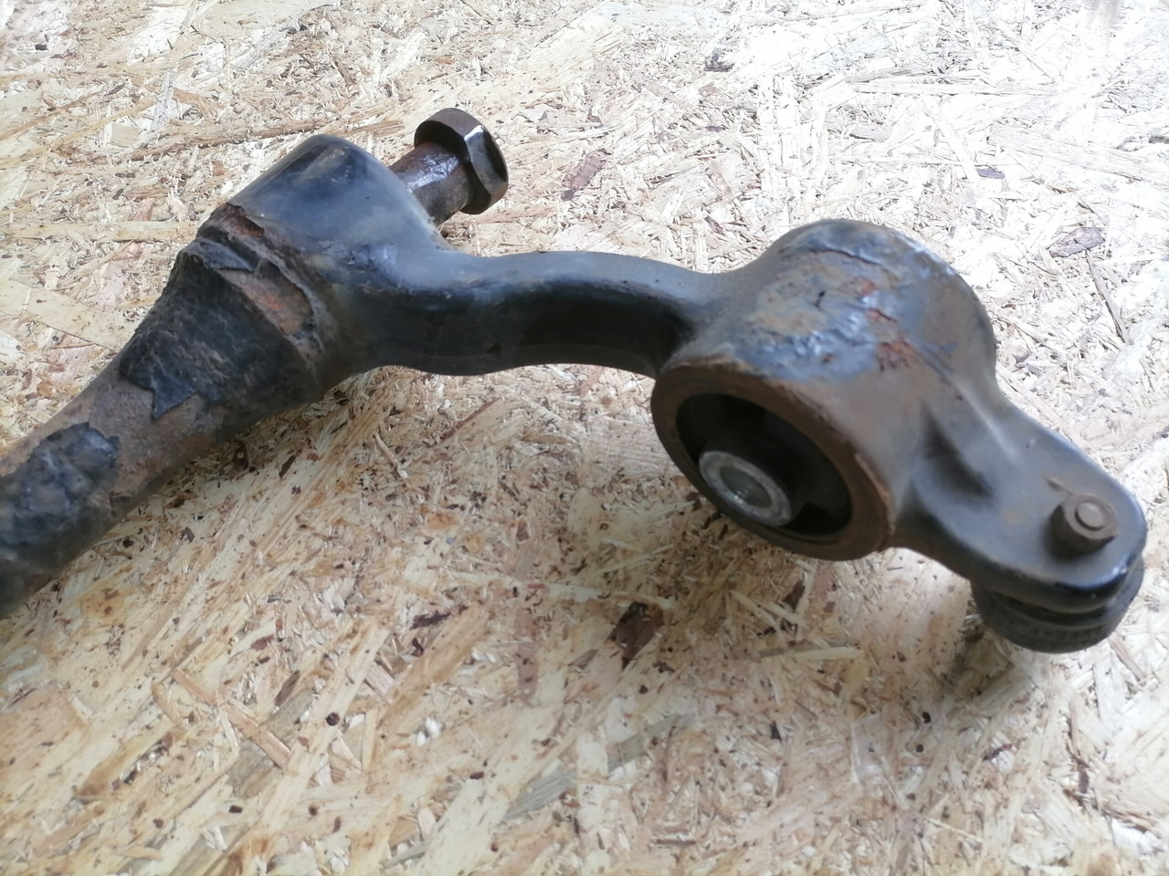 Scania Cab anti-roll bar 1768270 - Kabīnes piekare - Kravas automašīna: foto 4 Scania Cab anti-roll bar 1768270 - Kabīnes piekare - Kravas automašīna: foto 4