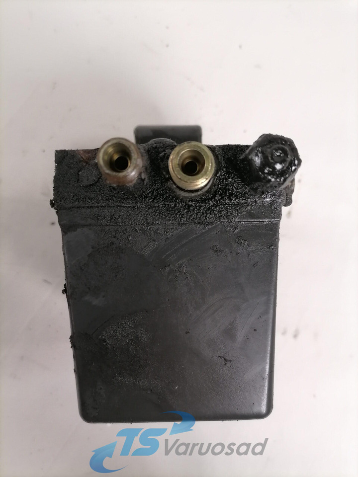 Scania Cab tilting pump 1725376 - Kabīnes piekare - Kravas automašīna: foto 4 Scania Cab tilting pump 1725376 - Kabīnes piekare - Kravas automašīna: foto 4