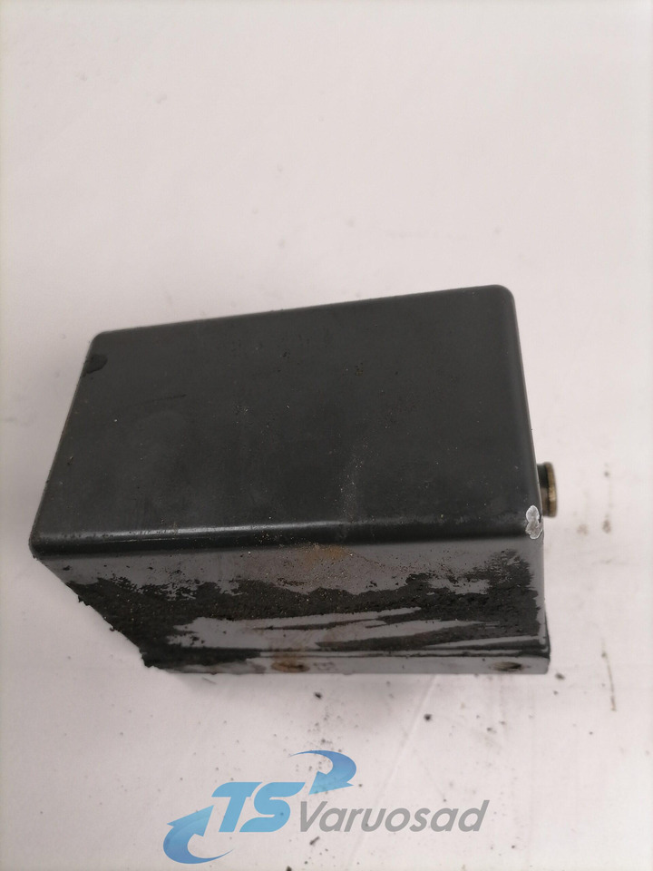 Scania Cab tilting pump 1725376 - Kabīnes piekare - Kravas automašīna: foto 2 Scania Cab tilting pump 1725376 - Kabīnes piekare - Kravas automašīna: foto 2